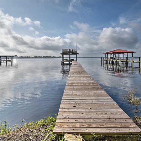 Pirate Cove Home In Welaka Dock And River Access! Eksteriør billede